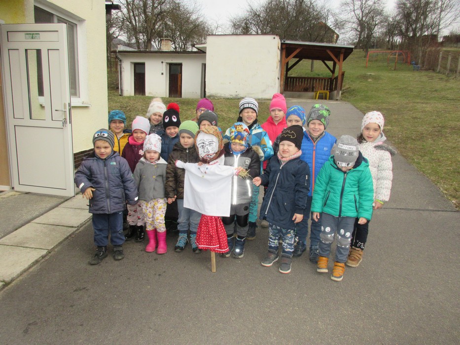 Fotogaléria Vynášanie Moreny 2019 (9) Vynášanie Moreny 2019